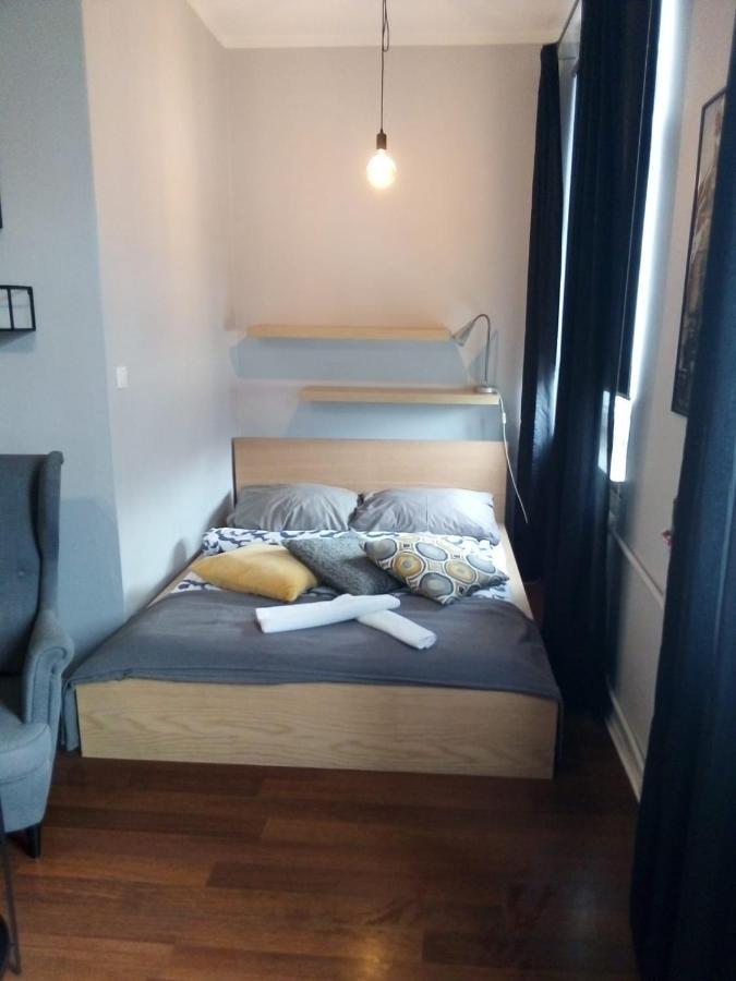Art Dreams Apartament Chmielna 14 Варшава Екстериор снимка